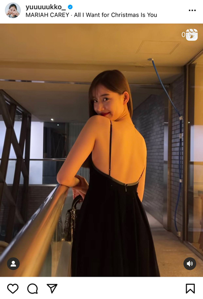 新木優子、黒ロングドレスのスリットから麗しい美脚を披露！「美