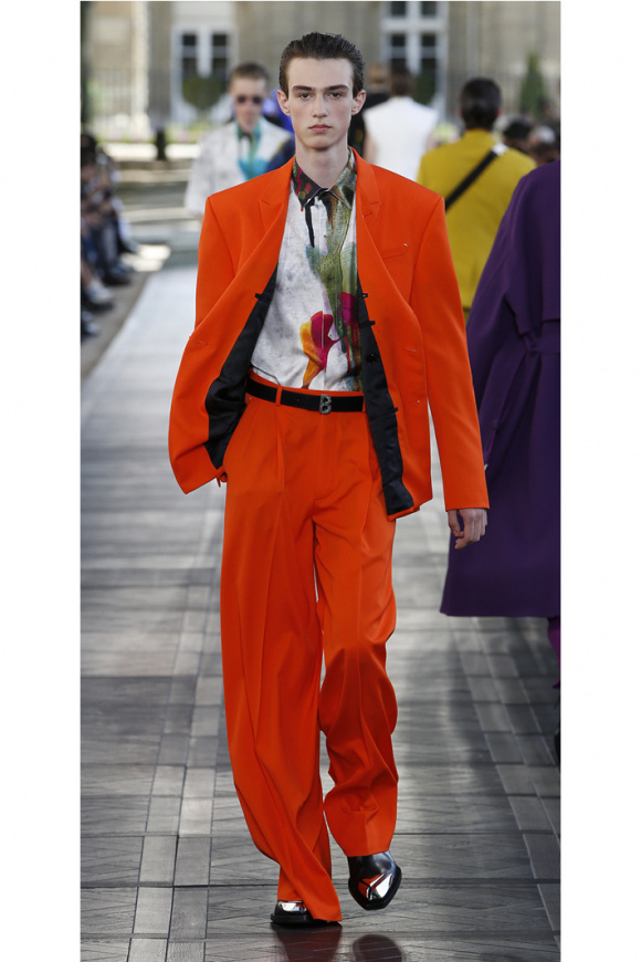 限定 定価26.6万円 ベルルッティ 春夏 スクリット刺繍シルクニットパーカー 限定 定価26.6万円 ベルルッティ 春夏 スクリット刺繍シルクニットパーカー