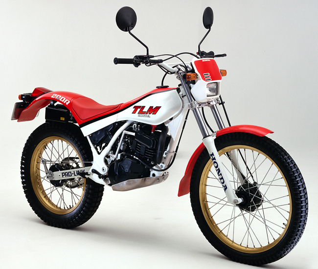 ヤマハTLM200オフロードバイク　2st TLM200R」「TLR200」「AX-1」「アフリカツイン」時代を作った