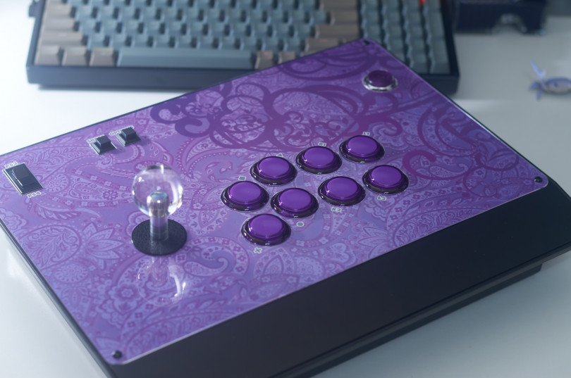 特集】深遠なるゲーミングデバイスの世界：アケコン編第3弾「SANWA STANDARD ARCADE STICK for PS4 MoNo」を紐解く！【レビュー】（eSports  World）