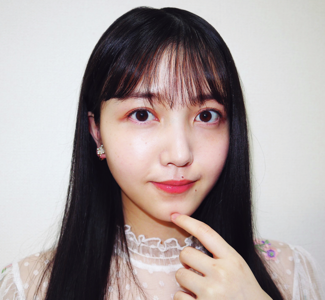 アイドル   顔アップ 史緒里のすっぴん美少女風メイクが使える！（Seventeen/ST channel）