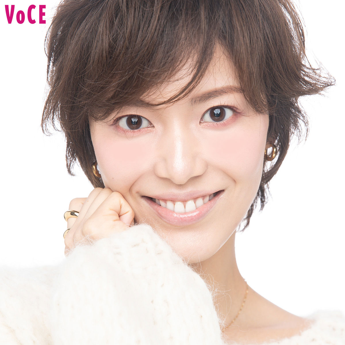 彩凪翔】元宝塚歌劇団・雪組男役スター『凪様』×ヘアメイクCHIHARU対談 