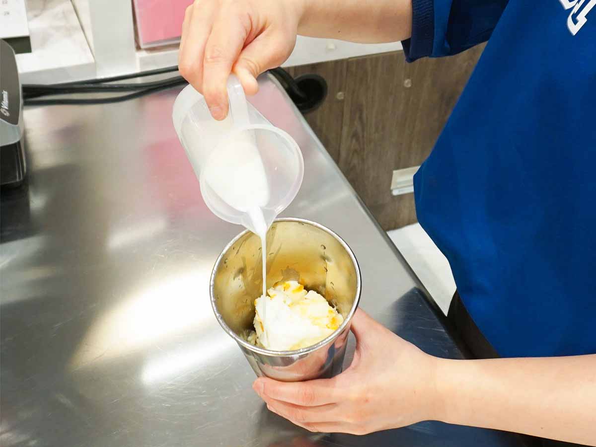 サーティワン アイスクリーム「ポッピングシャワー」“パチパチ感