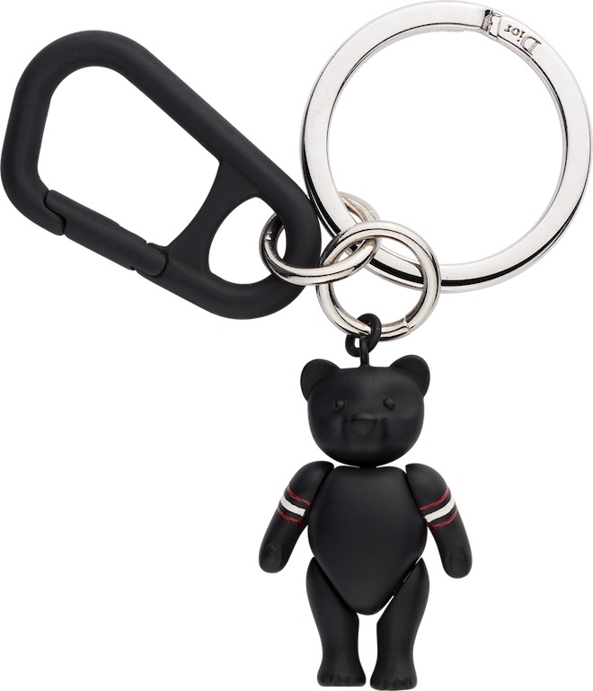 Dior homme キーホルダー クリス・ヴァン・アッシュ エディスリマン ディオール オム」からアイコニックなテディベアのアクセサリーが登場
