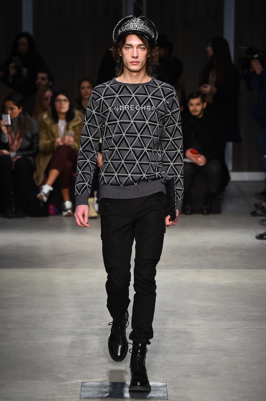 アツシ ナカシマ、堂本剛「ENDRECHERI」とのコラボをミラノで発表