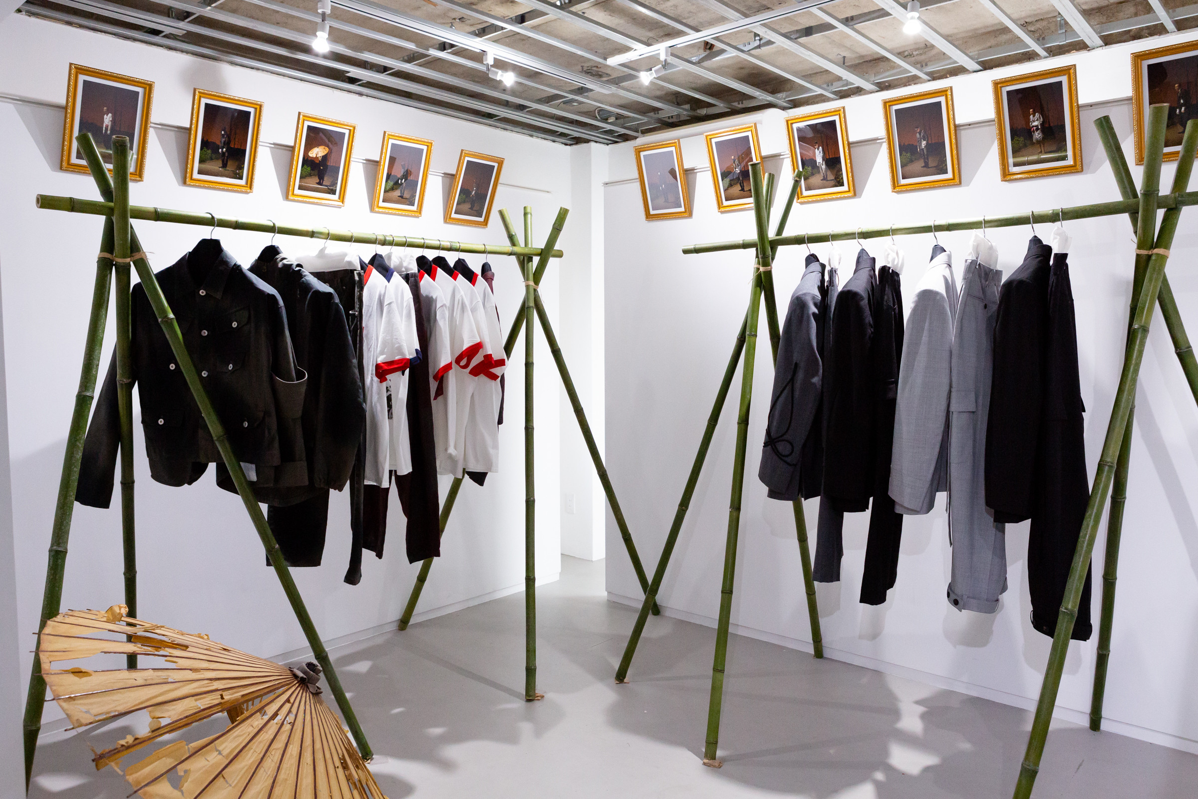 ソウシオオツキ」はなぜ旧日本軍の軍服から着想を得て服を製作したのか