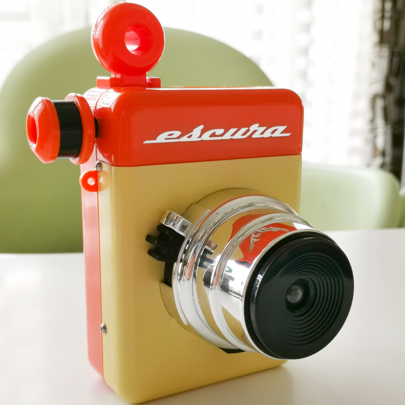 チェキフィルムを使う手動式インスタントカメラ「escura」を衝動買い