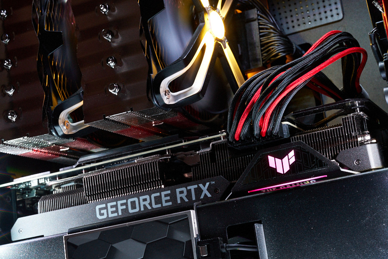 TUF Gaming GeForce RTX3080 サポートステイ付 TUF Gaming GeForce RTX3080 サポートステイ付