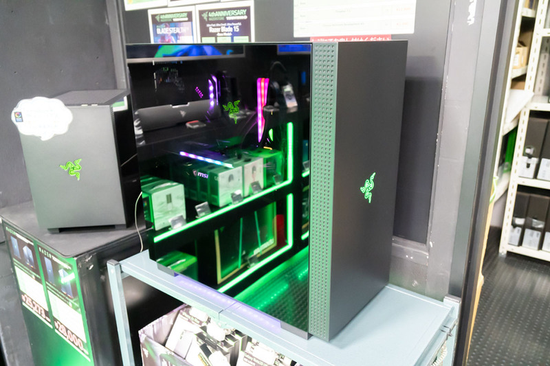 完成度が高いRazer純正PCケース「Tomahawk」をレビュー（アスキー）
