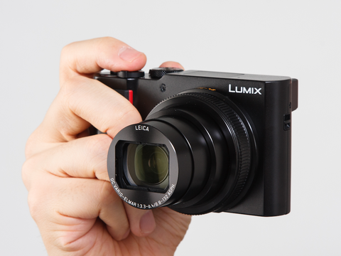 カメラ初心者が桜の写真を撮る「LUMIX DC-TX2」レビュー(アスキー) カメラ初心者が桜の写真を撮る「LUMIX DC-TX2」レビュー(アスキー)