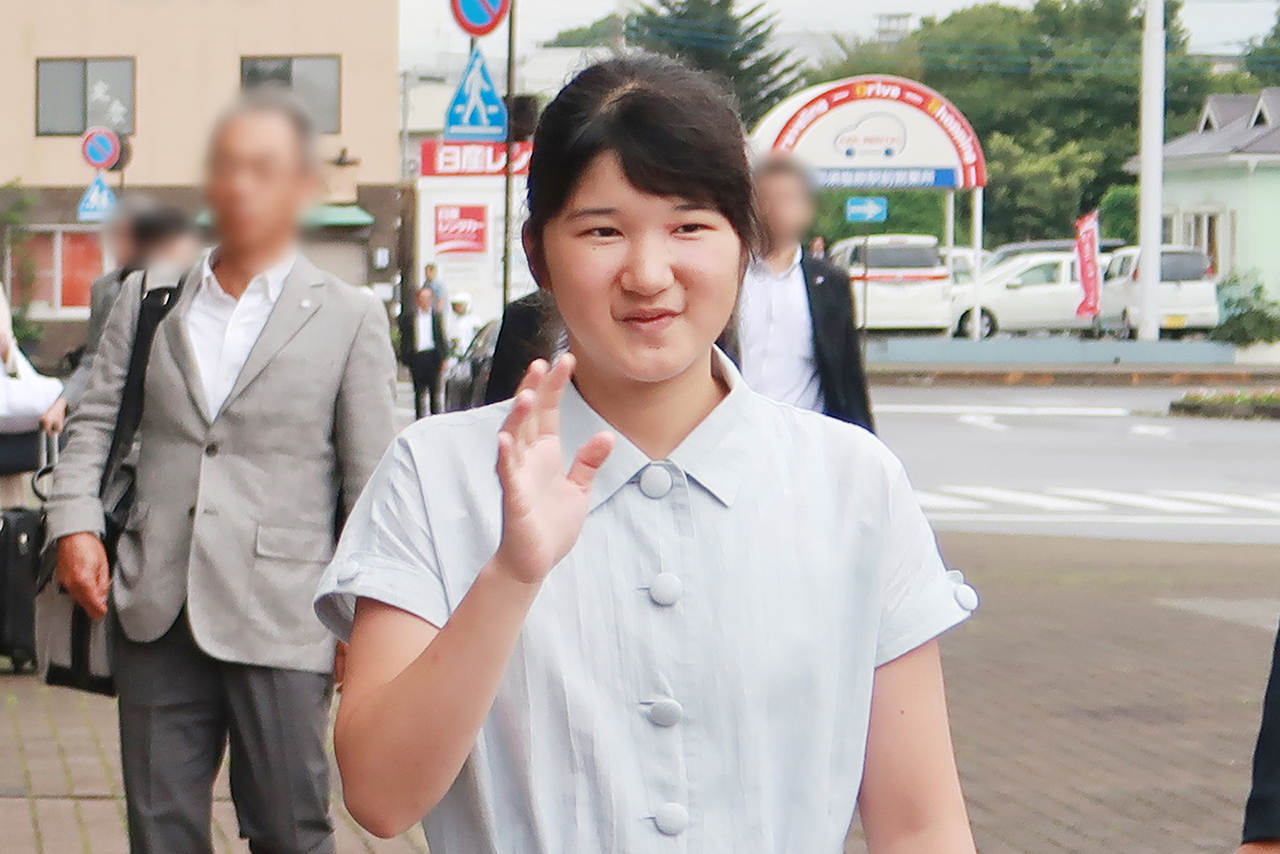 愛子 さま 痩せ た