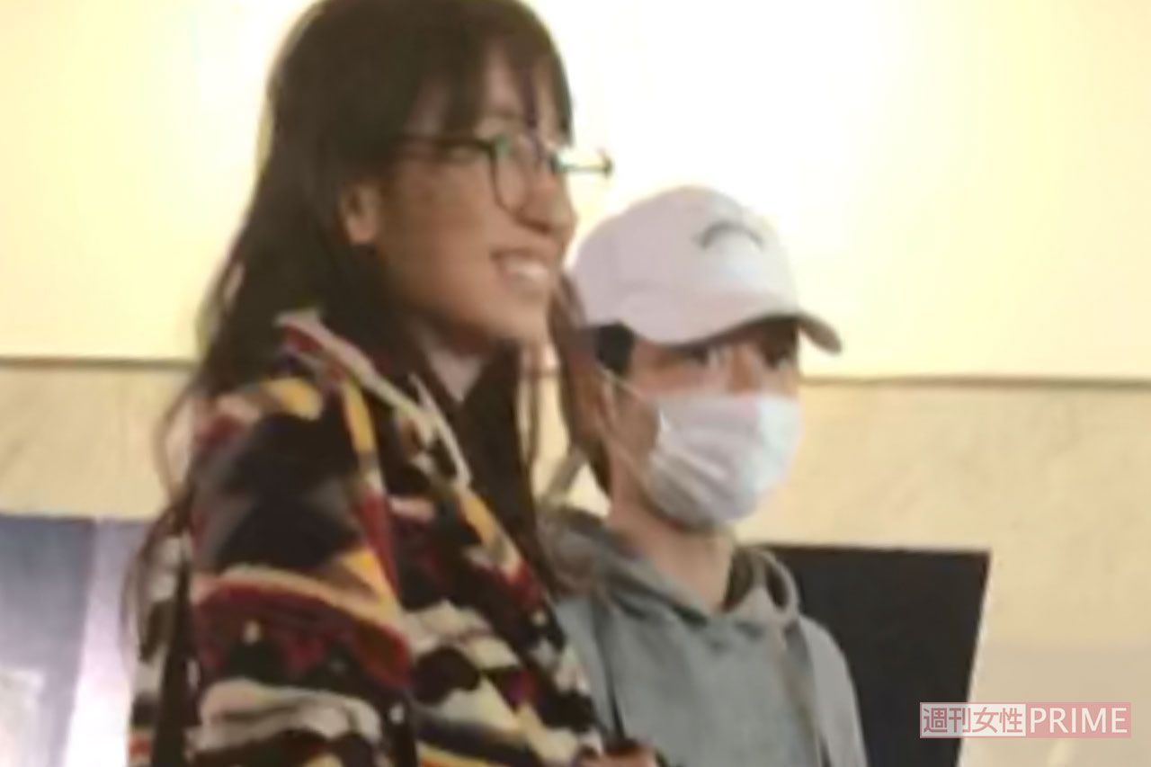 小池 徹平 妻