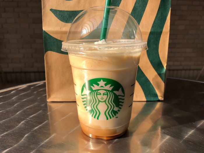 捨てるのはもったいない！スタバの空きカップを再利用してみた