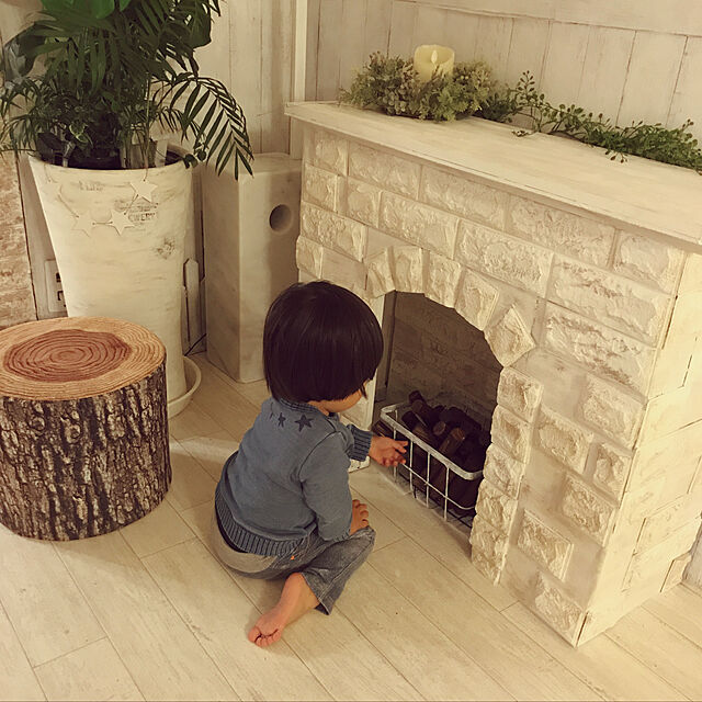 お部屋がぐっと暖かな雰囲気に☆DIYでマントルピースを作ってみ お部屋がぐっと暖かな雰囲気に☆DIYでマントルピースを作ってみ