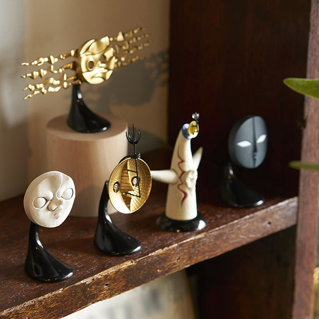 海洋堂 太陽の塔 4つの顔 岡本太郎 フィギア 太陽の塔 4つの顔｜岡本太郎｜海洋堂