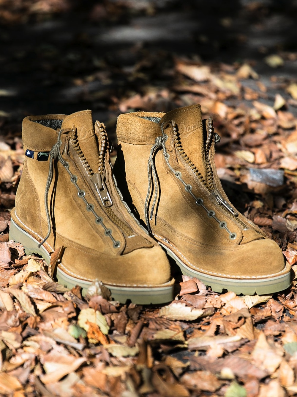 ア*シ様 DANNER PILGRIM SURF&SUPPLY ダナーライト Danner for Pilgrim Surf+Supply / Danner Light Suede GORE-TEX